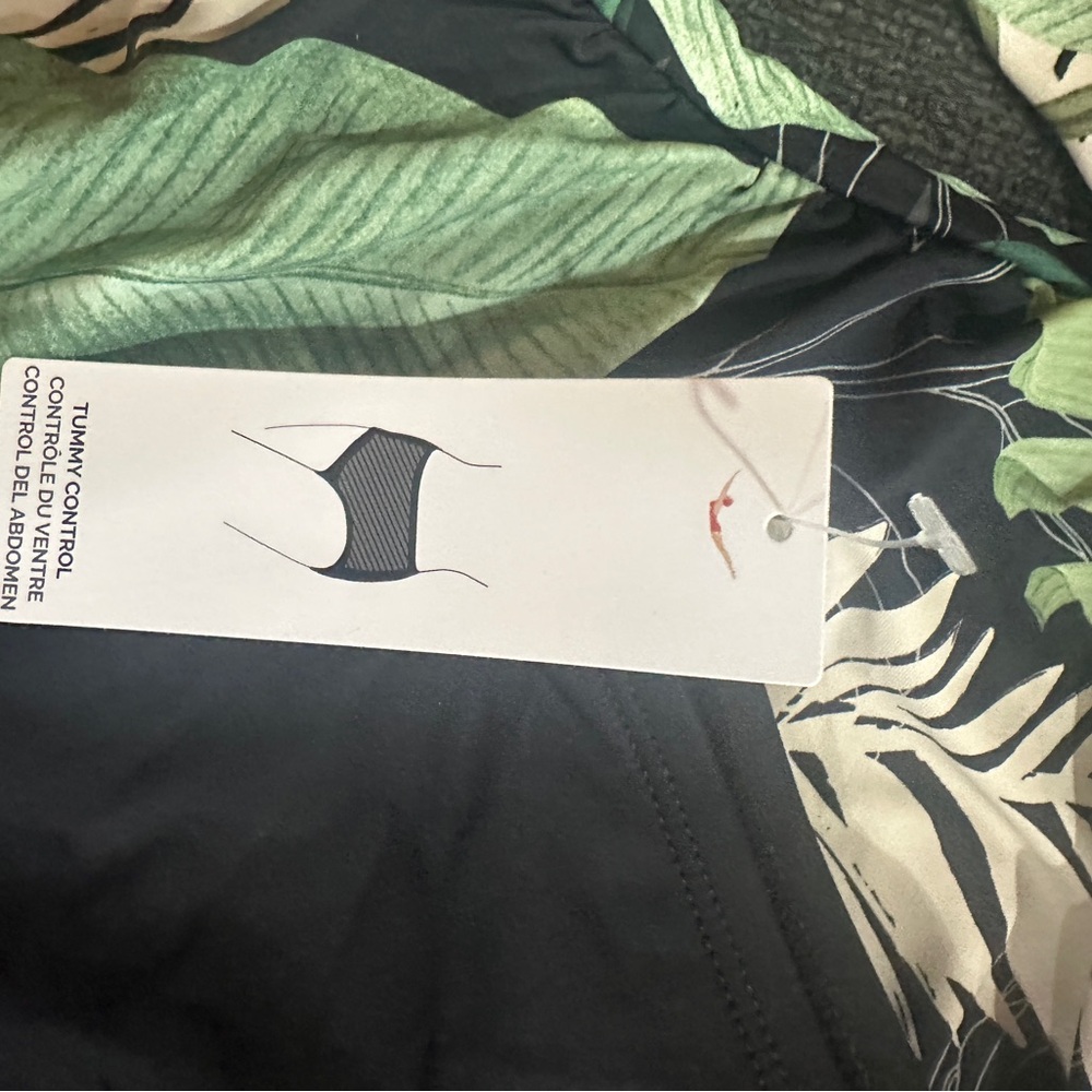 Tankini set with matching palazzo pants - Picture 5 of 10